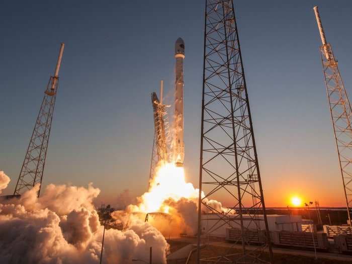 SpaceX just asked permission to launch 4,425 satellites - more than all satellites currently orbiting Earth