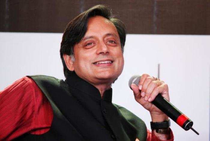 EXCLUSIVE: Shashi Tharoor talks about his fears
related to demonetization and the Paris Agreement