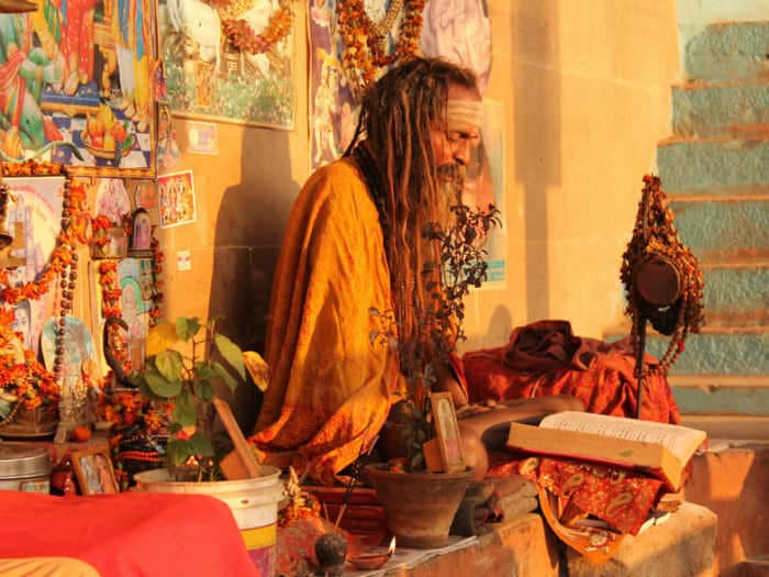 VedicBrahman: India’s first startup to provide Brahmans from Varanasi to perform Hindu rituals