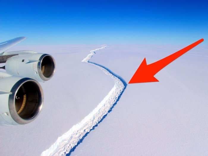 A 1,000-foot-thick ice block the size of Delaware is snapping off of Antarctica