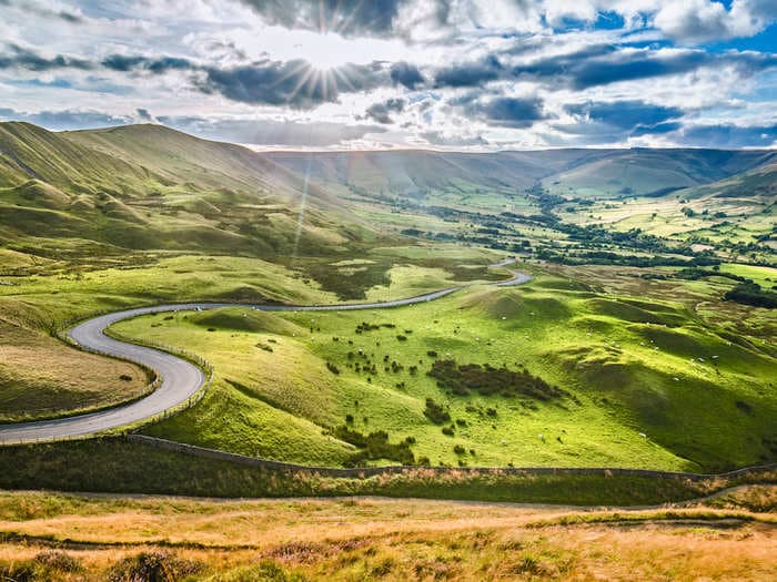 29 idyllic British landmarks you should visit in your lifetime