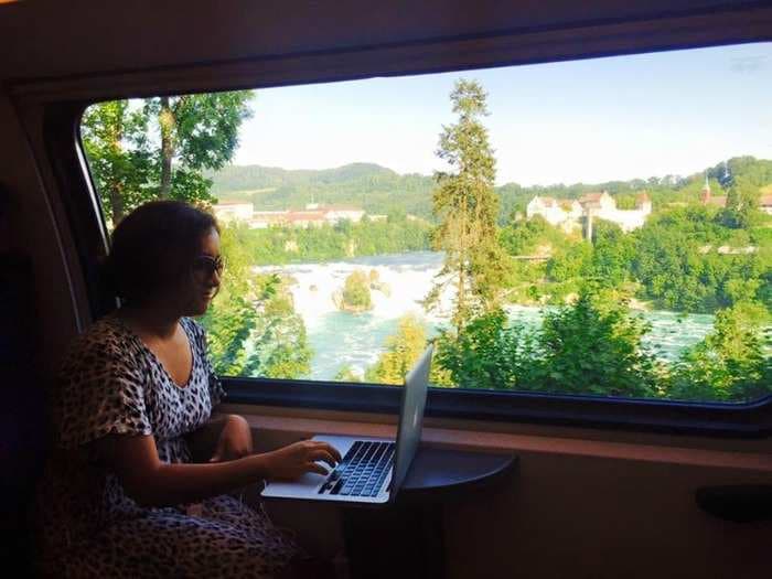 Traveling the world and yet earning money: Read the fascinating story of this Indian blogger