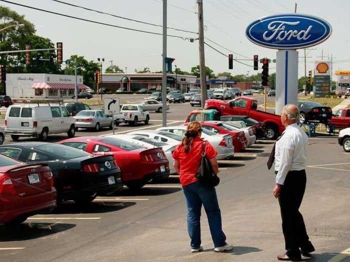 Startup AutoFi has joined with Ford to make buying a car less painful