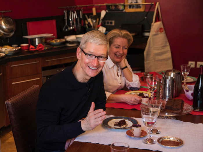 A startup CEO explained what it was like to eat lunch with Apple CEO Tim Cook