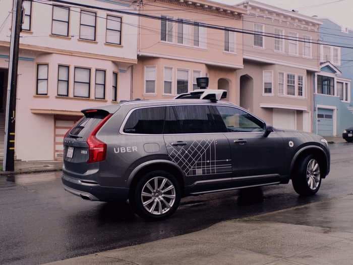 Uber changes its mind and decides to apply for a California self-driving car permit