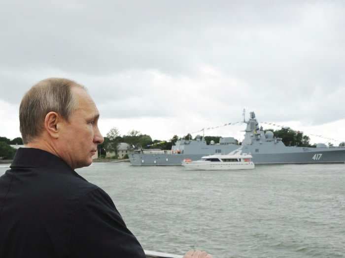 Russia sends 2 additional warships to Syria amid tensions over US cruise missile strike