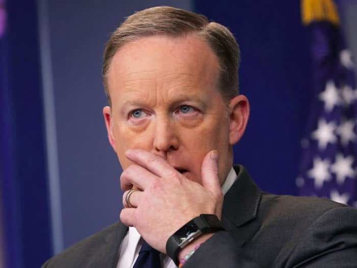 Sean Spicer makes bizarre claim that Hitler never used chemical weapons