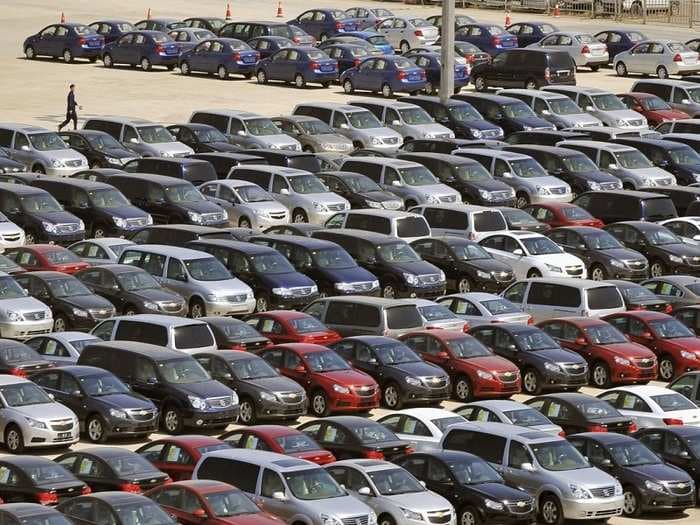 Indian automakers still have unsold stock worth Rs 5,633 crore of BS-III vehicles