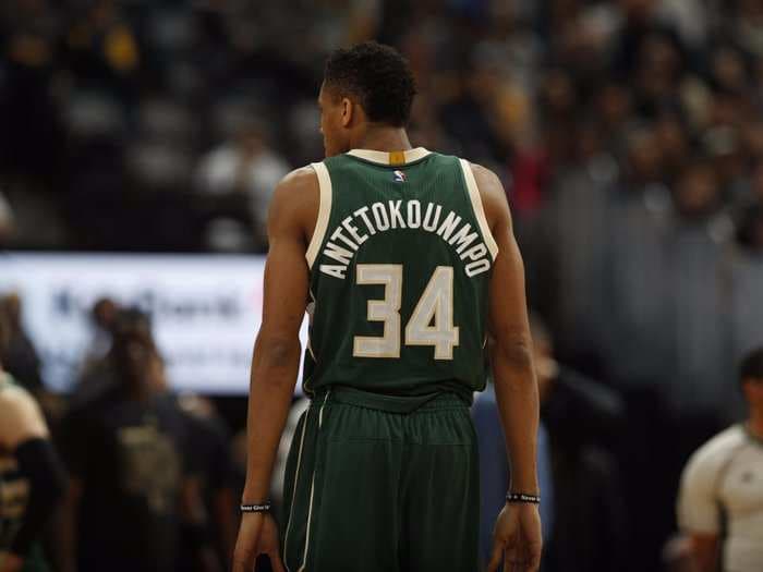 NBA announcer explains the correct way to pronounce the real name of 'The Greek Freak' - Giannis Antetokounmpo