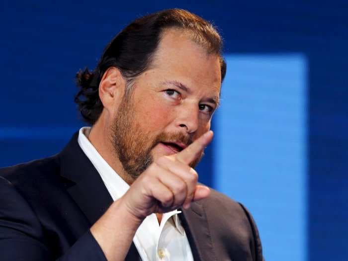 How Salesforce CEO Marc Benioff uses artificial intelligence to end internal politics at meetings