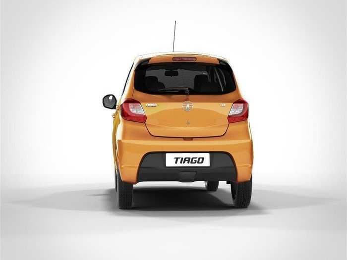 Tata Tiago crosses 1 lakh bookings since April 2016