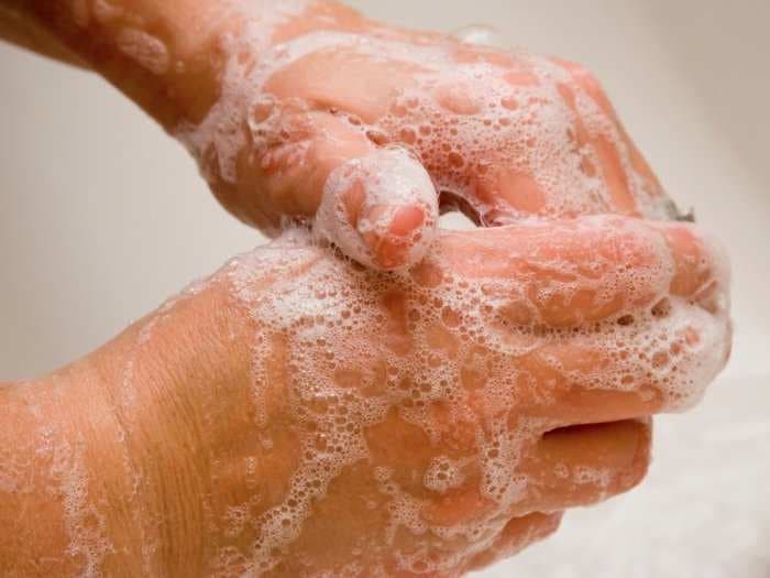 7 of the filthiest things you touch all the time