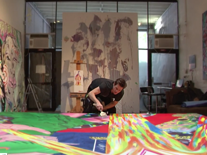 A new 6-minute documentary about Jim Carrey's impressive dedication to art is going viral