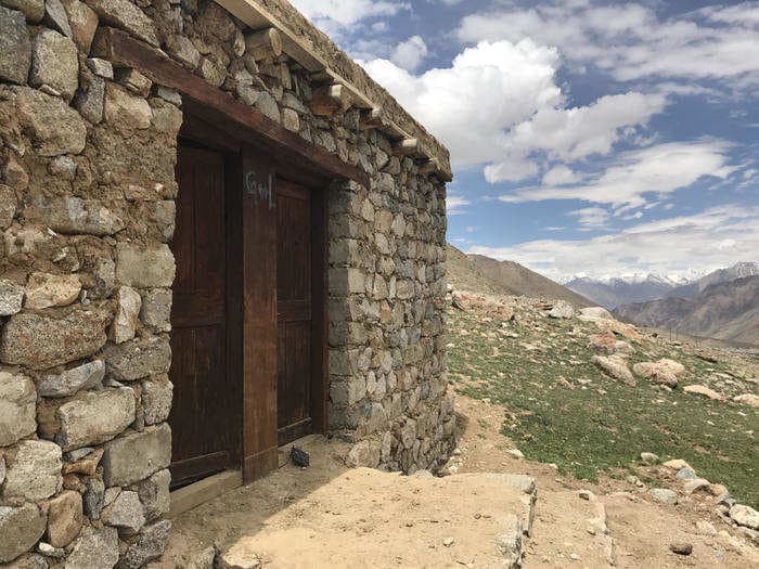 This ingenious toilet system in Ladakh could help India reach complete sanitation by 2022