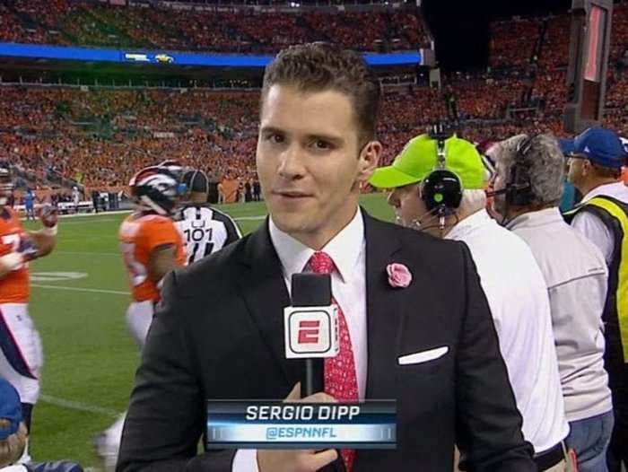 Awkward 'Monday Night Football' debut makes ESPN's sideline reporter an online star