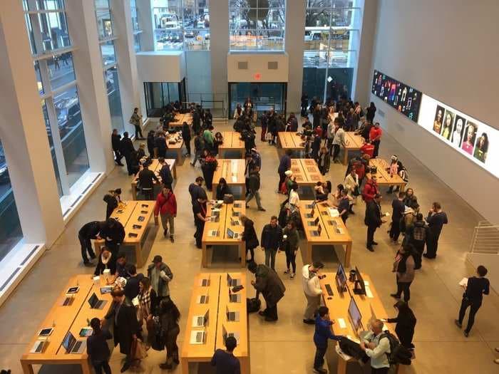 We visited Apple and Microsoft's flagship stores in NYC - and the winner was obvious