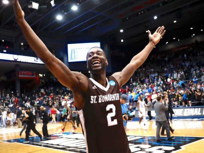 There is no clear-cut March Madness favorite and some in the basketball world think chaos could rule