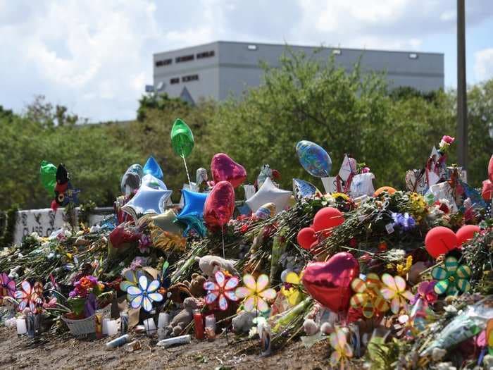 Teenage girls are sending the Florida shooting suspect love letters and bikini pictures - and his lawyers refuse to show them to him