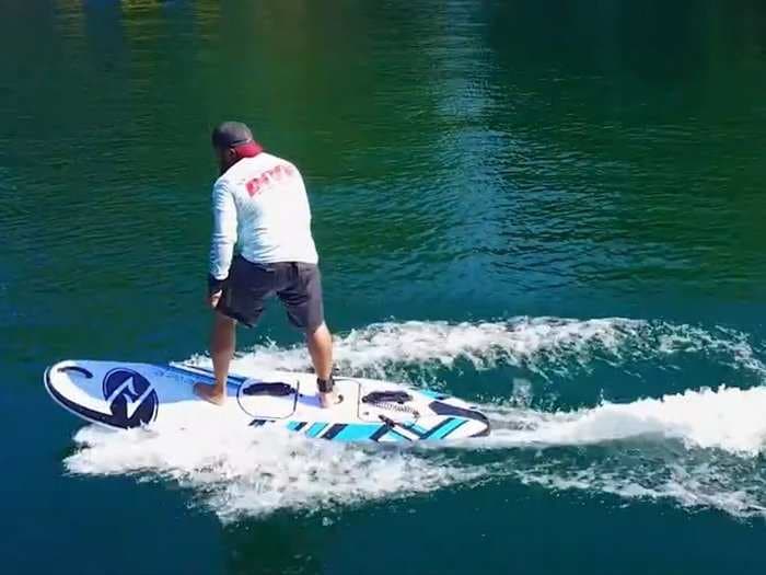 This 'electric jet board' surfboard doesn't need waves