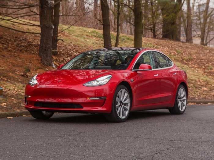 Elon Musk may never deliver a $35,000 Model 3-and that would actually be great news for Tesla