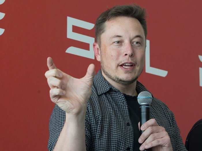 Elon Musk's high-speed Chicago tunnel proposal makes no sense