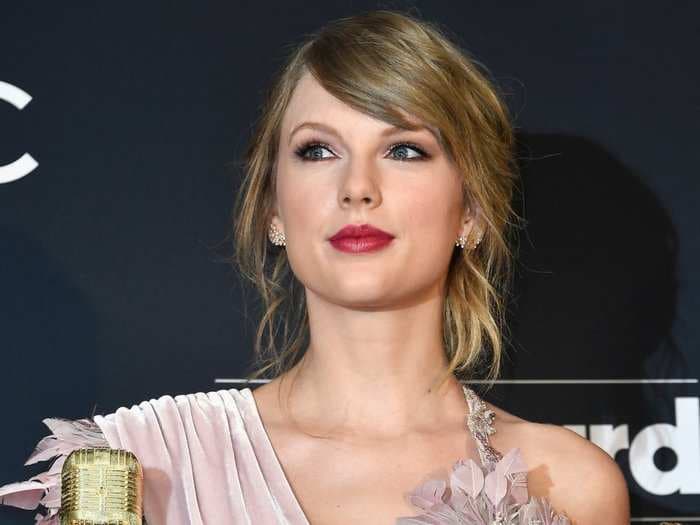Taylor Swift owns at least $84 million in real estate across four states - and she's not even 30
