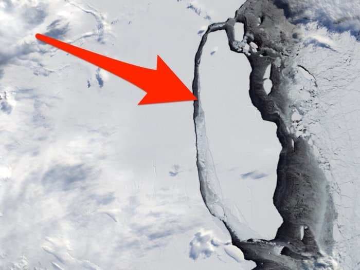 Antarctica's colossal iceberg is still alive 1 year after its birth - but the Maryland-size ice block is floating toward its doom