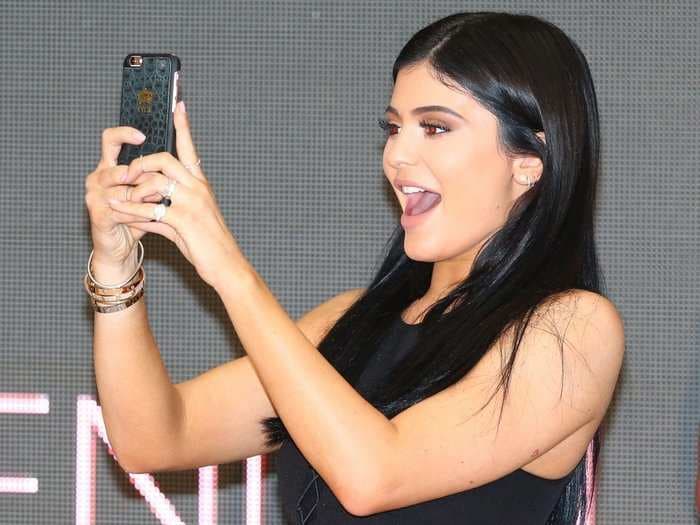 People are donating money to Kylie Jenner to help her become the world's youngest female billionaire