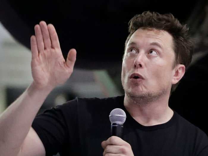 Tesla's sharpest critics made more than $1 billion after the SEC filed a lawsuit against Elon Musk