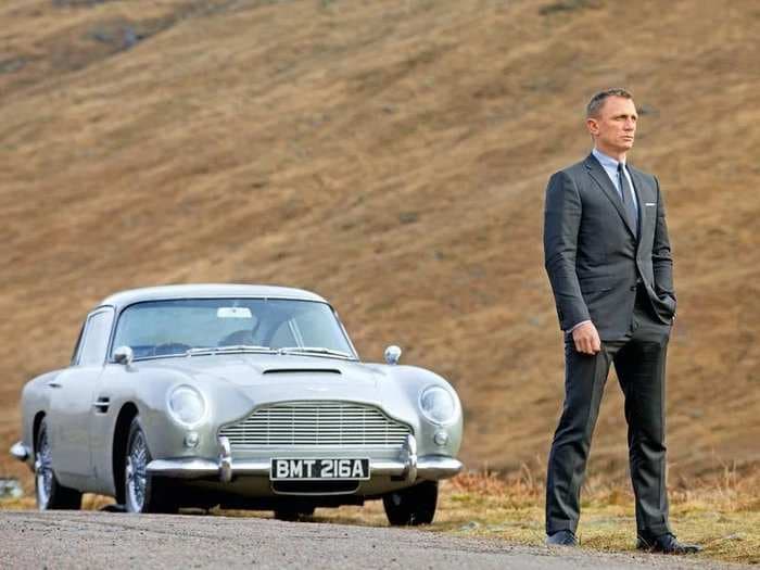 The stock market has given James Bond carmaker Aston Martin a frosty reception