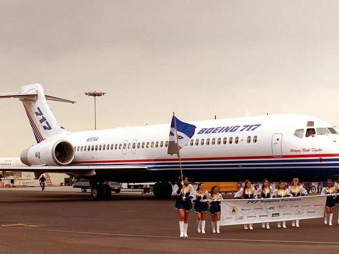 I flew on one of Delta's Boeing 717 jets for only an hour - and it's now my favorite plane