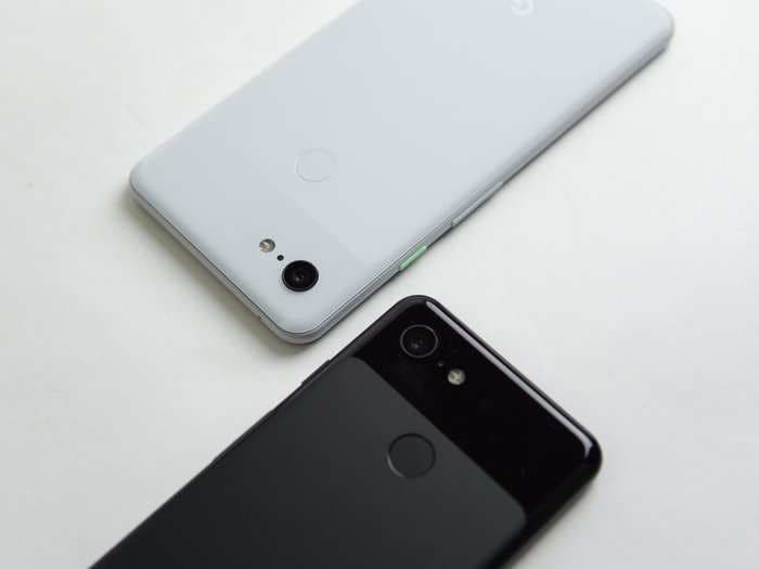 Here's how Google's new $800 Pixel 3 compares to the $750 iPhone XR