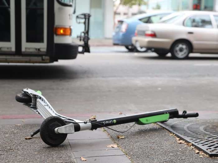 Toppled scooters, sidewalk riding, and illegal parking: Electric scooters have returned to San Francisco after being banned