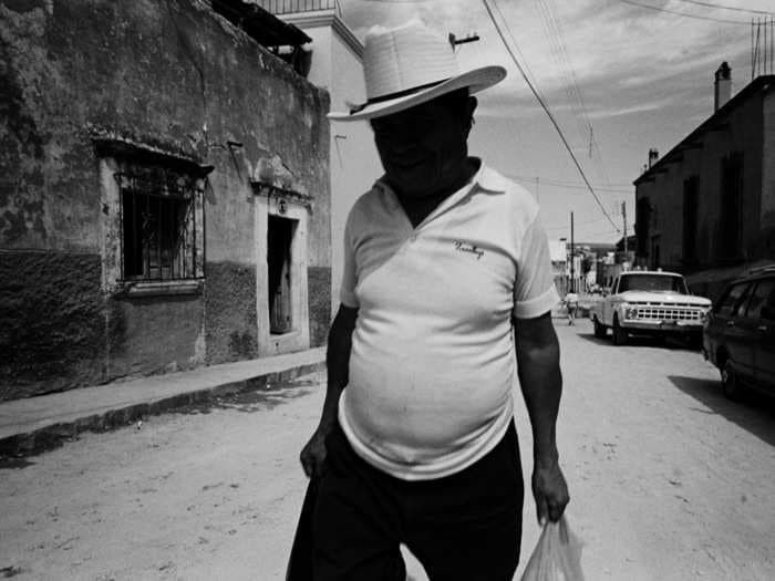 A photographer spent 18 years exploring Mexico and returned with stark photos documenting how different the country is from what Americans think