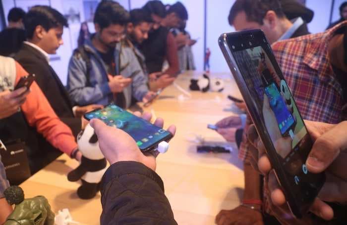 Chinese tech giant Huawei plans to open 1,000 ‘experience zones’ across India in big ‘offline’ push