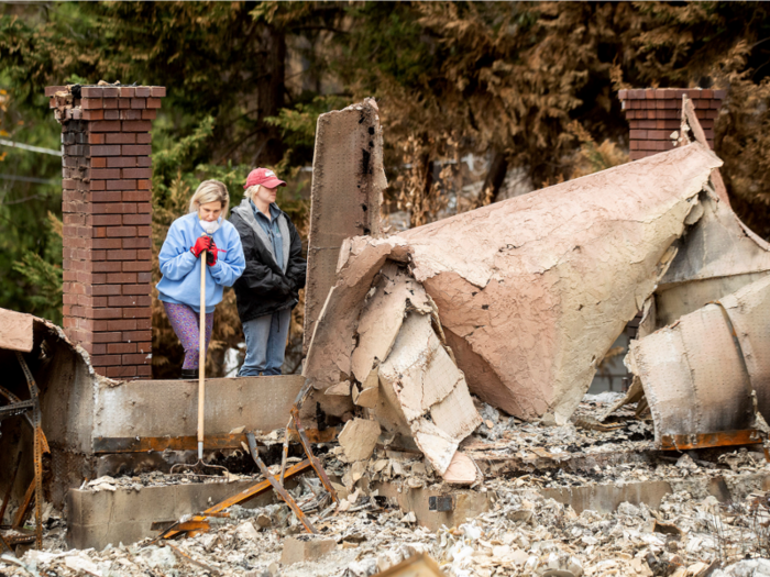 Wildfire evacuees are returning to the destroyed California town that's 'like moving backing back into a funeral home.' See the wreckage in a 360-degree video.