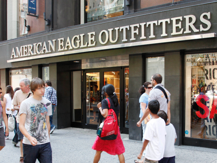 We shopped at American Eagle and saw why it's so popular with teens right now