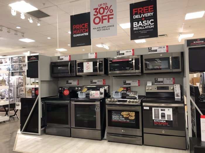 JCPenney is ripping appliances from stores - and these photos reveal why