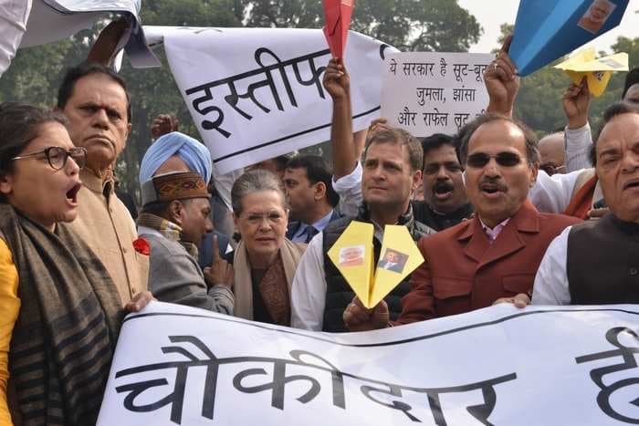 Paper planes to protest the Rafale deal — India's politicians are getting wackier