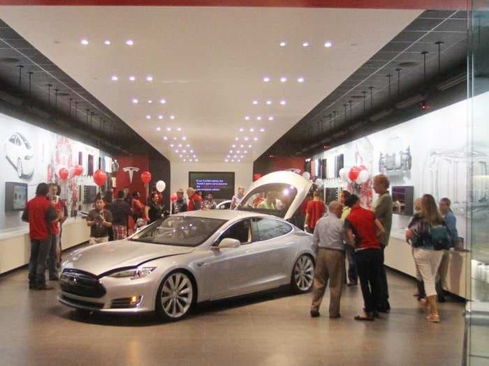More layoffs expected at Tesla as the company shutters most of its retail stores