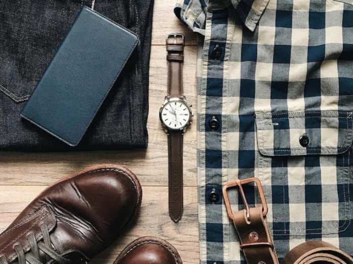 Save up to 40% at Fossil and Brooks Brothers - and more of today's best sales and deals from around the web