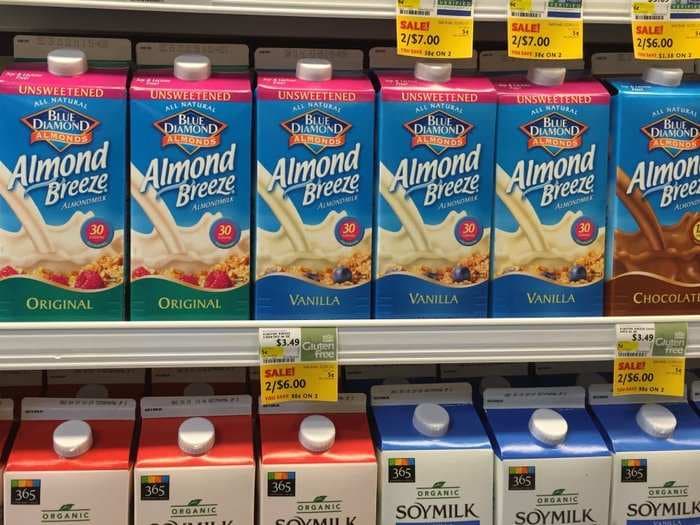  A dietitian explains which non-dairy milks are best for you 