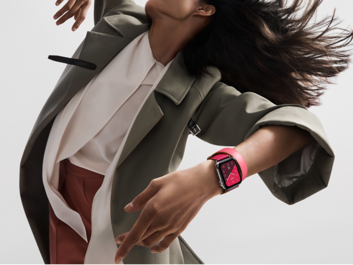 The best stylish smartwatches for women
