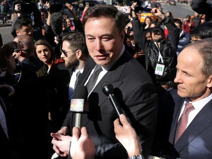 Elon Musk said he'll probably reach a new settlement with the SEC in the next 2 weeks