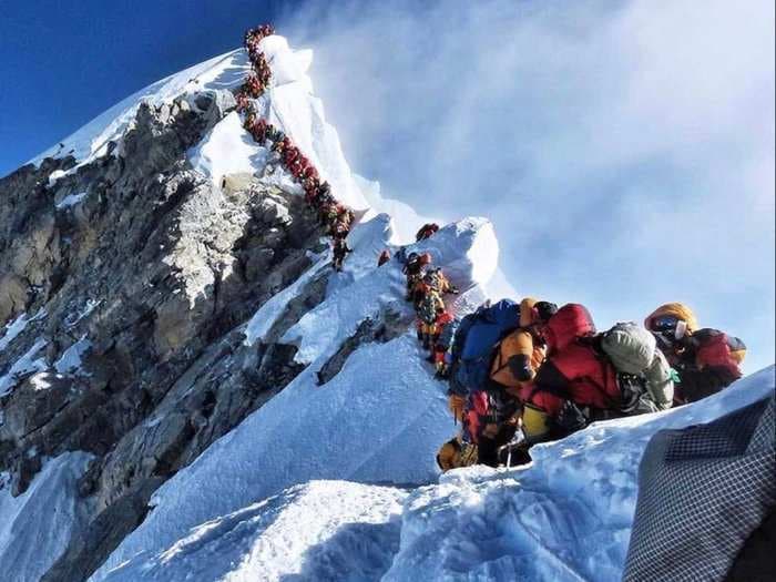What 'summit fever' and the record number of deaths on Mount Everest can teach you about the dark side of goals