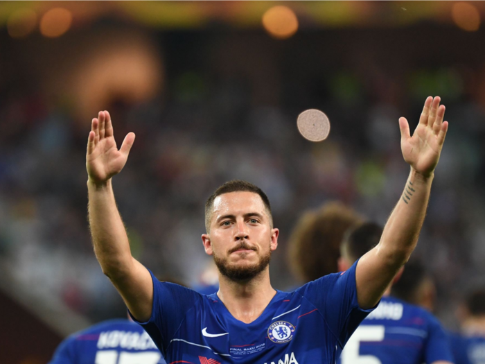 Eden Hazard scores 2 goals in Europa League final win, then waves 'goodbye' to Chelsea amid $132 million Real Madrid transfer