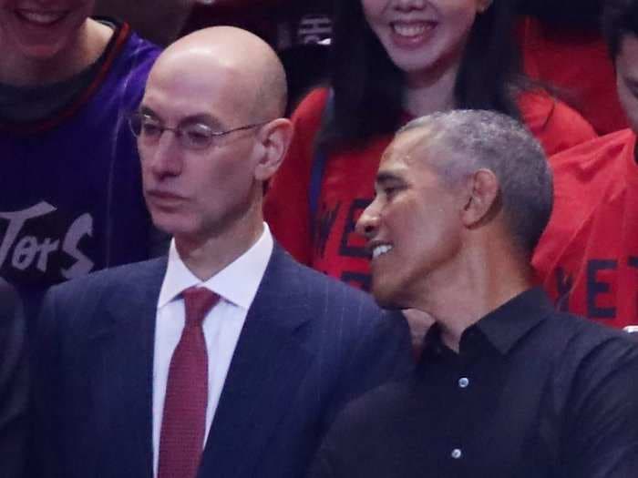 Obama took a small jab at Kobe Bryant while talking about Michael Jordan and the NBA Finals