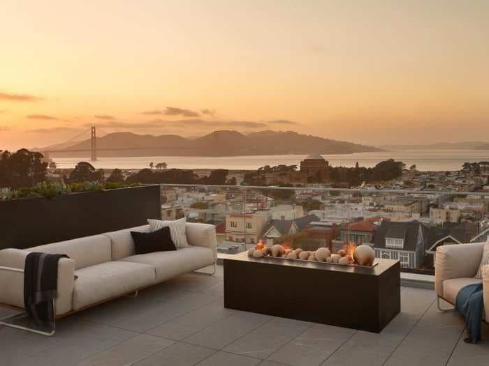 Photo reveal: A $34 million San Francisco mansion billed as a 'wellness home' has a sauna, yoga studio, and filtration system that changes all the air in the house every 2 hours. Take a look inside.