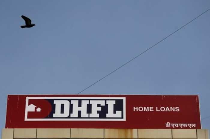 This almost-defaulter saves itself by selling its loans to a foreign investor