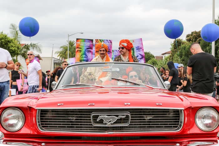 World’s first openly gay prince, who opened up his palace for LGBT people, hung condoms on trees, was last seen raising $400,000 during the NYC Pride Parade